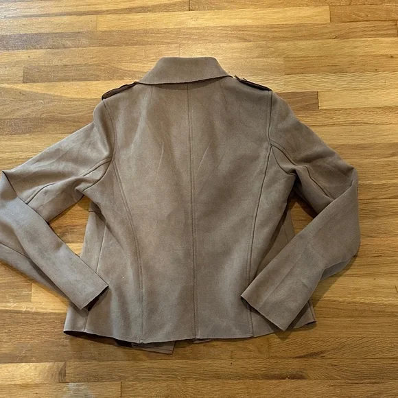 E&M | Women's Tan Suede moto style Jacket - Picture 12 of 13